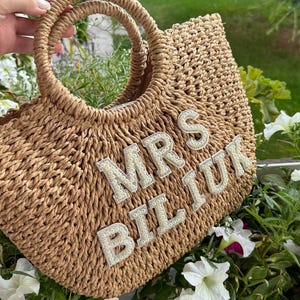 Customized straw bags,Mrs Custom Beach Bag, Personalized straw basket, bridal shower bag, Custom beach bag,straw tote, Custom bags
