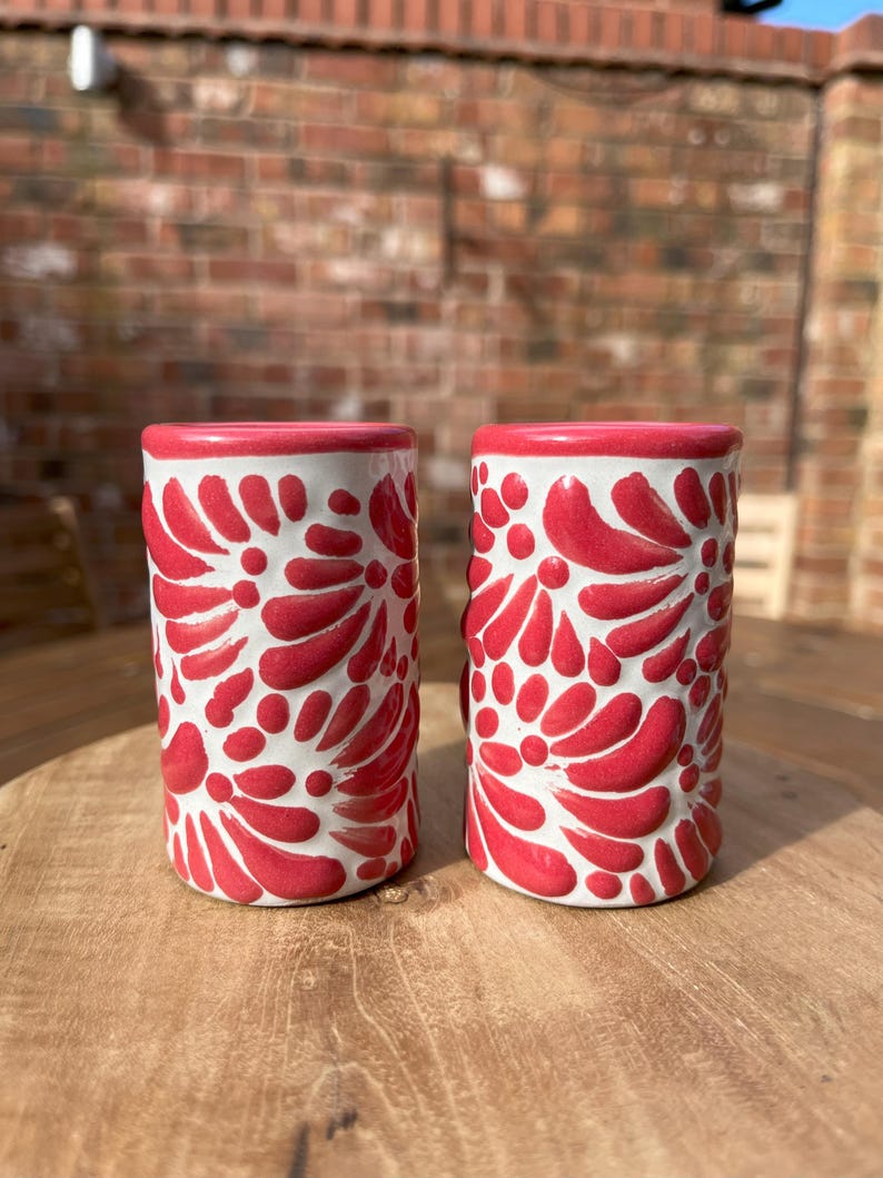 NEW! Mexican Tequila shot glass - Talavera Ceramic - Bachelorette shot glass, Hen & Stag do Shot Glasses, Bridesmaid gifts, wedding favors White and red