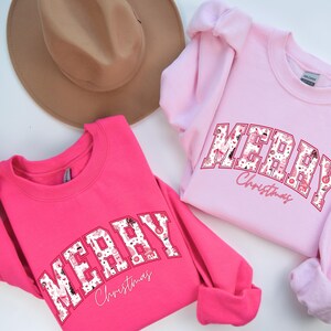 Merry Christmas Sweatshirt, Holiday Winter Sweater, Christmas Crewneck Sweatshirt, Cozy Season, Womens Christmas Gift, Merry Sweatshirt