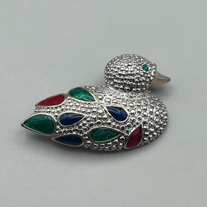 Vintage Enamel Duck Brooch: Silver Tone Bird Pin with Rhinestone Eye