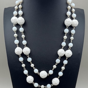 Vintage Silver Tone Faux Pearl Necklace: White Faceted Bead Double Strand
