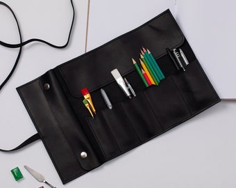 Personalized leather pencil roll, Leather artist roll case, Leather paint brush case, Customized pencil case, Paint brush roll up case