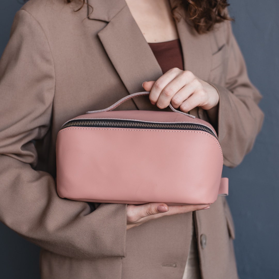 Custom makeup bag leather cosmetic bag leather toiletry bag women