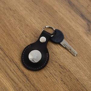 Airtag leather case, Apple Airtag holder, Air tag holder, Air tag keychain, Apple key tag, Custom airtag holder, Personalized airtag