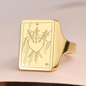 14K Solid Gold Three Of Swords Tarot Signet Ring, Rider Waite Tarot Jewelry, Personalized Magic Deck Charm, Engraved Witchy Birthday Gift