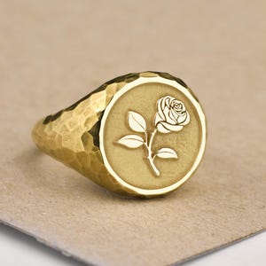 14K Real Gold Rose Signet Ring, Hammered Floral Jewelry, Romantic Flower Ring, Love Symbol Gift for Her, Botanical Protection Ring for Women