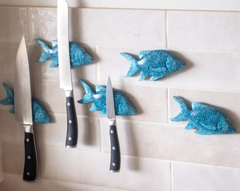 Fish or Turtle Magnetic Knife Holder, 5-Piece Magnetic Knife Rack Set | Wall Mount Knife Magnet Strip, Hand Sculpted Magnetic Knife Rack