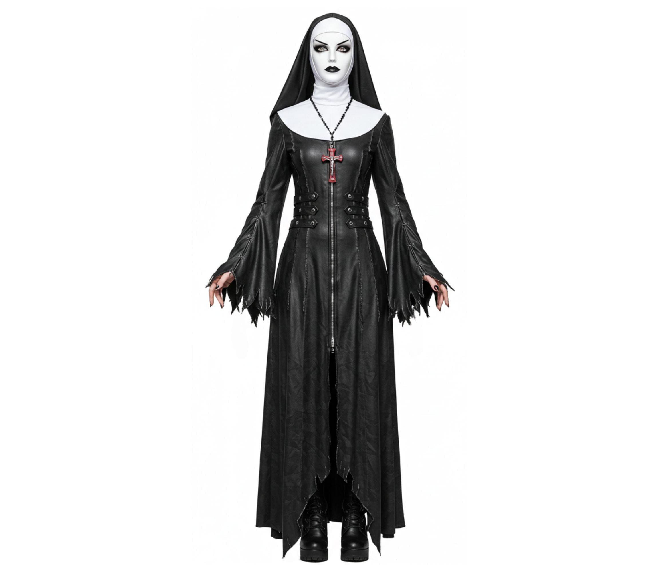 Soggolo suora Italia