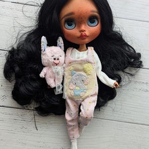 Handmade Blythe Doll Overalls Set: Embroidered Jumpsuit, Toy Bunny