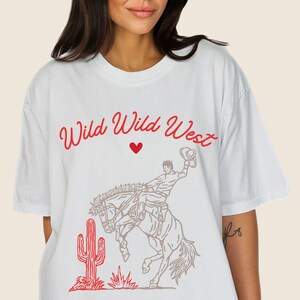 Wild West Shirt Western Tshirt Cowboy Tee Rodeo T-Shirt Retro Comfort Colors T Shirt for Women Vintage Country Tops for Summer Texas Lover