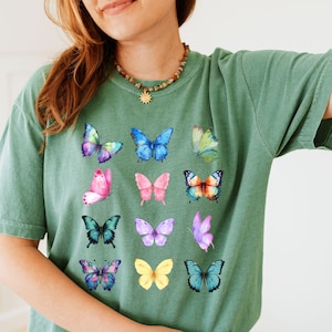 Schmetterling Shirt Vintage Schmetterling TShirt Komfort Farben Bunte Schmetterlinge T Shirt Insekt Tee Boho Stil Cottagecore Geschenk Natur Tee Frauen