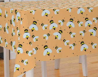 Cartoon Bee Theme Design Premium Fabric Tablecloth Dining Tablecloth Patio Tablecloth Runner Housewarming Gift Home Decoration