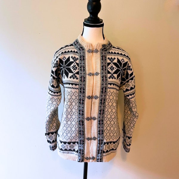 Norwegian Wool Sweater/Cardigan by Voss