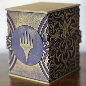 Caja de mazo Magic: The Gathering - Caja de mazo Commander - Pintada a mano - Elegante almacenamiento de cartas