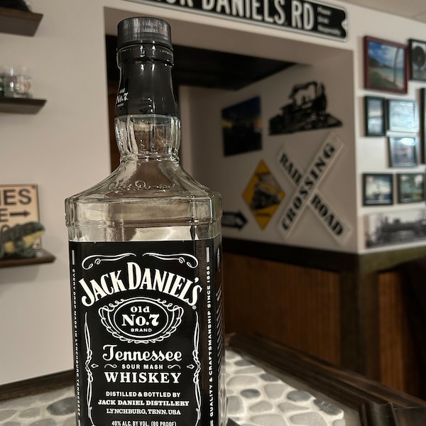 Crafters - New Style Jack Daniels Bottles (240)