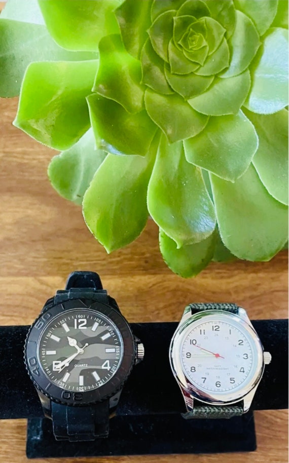 2 Ubranded Army Style Watches With Brand New Batte