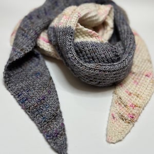Easy Textured Knit Shawl Pattern - Full Reversal Shawl Knitting Tutorial - Reversible Knitwear - PDF Digital Download