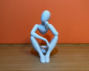 Statue imprimée en 3D – Le penseur moderne, 30 % de plastique recyclé, emballage en carton respectueux de l'environnement, pas d'utilisation de plastique