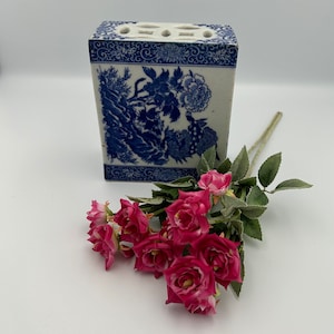 Porcelain Vase/ Chinese Blue/White Square Opium/Vintage