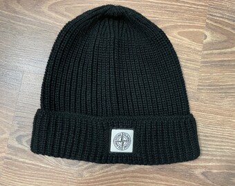 Stone Island Black Knit Beanie - Designer Winter Cap with Logo Patch