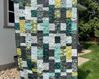 Quilt Lap size cotton 49” x 69”