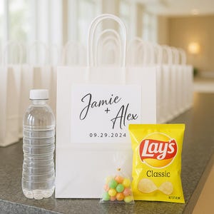 Stickers sac de bienvenue pour mariage - Stickers sac de bienvenue pour les clients de l'hôtel - Noir et blanc - AUTOCOLLANT UNIQUEMENT - Rectangle (4 x 3,3 pouces)