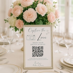 QR Code Signage für Hochzeitsgäste um Fotos hochzuladen - Physischer Druck auf KARTON. Foto QR Code Zeichen