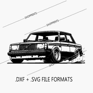 Puede incluir: Ilustración en blanco y negro de línea de arte de un coche Volvo vintage conduciendo por una carretera. El coche tiene un parachoques negro y una parrilla negra con el logotipo de Volvo. El coche está conduciendo por una carretera con un fondo blanco. La imagen incluye el texto ".DXF + .SVG FILE FORMATS".