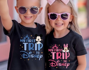 Camiseta Comfort Colors Mi Primer Viaje a Disney, Camiseta de Mickey y sus amigos, Camiseta Vacaciones en Disney 2026, Sudadera a juego con Disneyland