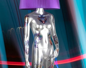 Mannequin-Stehlampe
