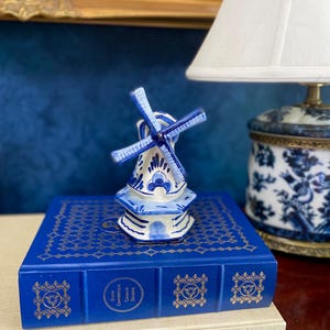 Vintage Blue & White Delft Windmill Figurine w/ Working Rotating Blades, Collectible Hand Painted Ceramic Dutch Souvenir, Holland Marked