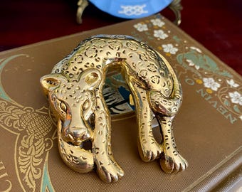 Gold Metal Leopard Figurine Signed Belt Buckle Gold Plated  display picture 2