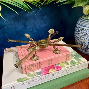 Vintage Solid Brass Adjustable Bowl Holder, Orb Stand, Expandable Display Centerpiece Base, Hollywood Regency Mid Century Planter Pedestal