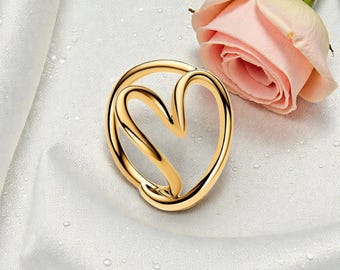 Anillo de corazón ondulado escultural para mujer, diseño de corazón abierto chapado en oro de 14 k, anillo llamativo, audaz pero suave, con forma orgánica para ella.