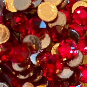 Siam (208) Swarovski Rhinestones 2078 Xirius - ss30 HotFix