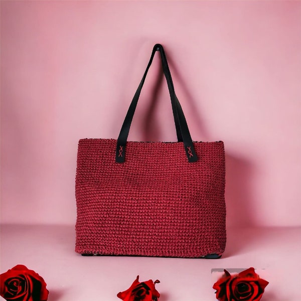 Red Wicker Arm Bag