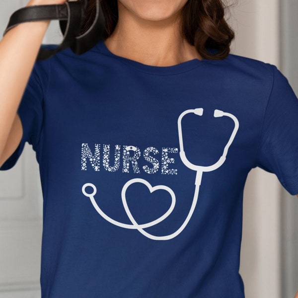 Travel Nurse Life T-shirt Best Gift for Office or On the Go Medical Pro Shirt Jet-Setting RN Stethoscope Heart for Nursing Graduation Tee