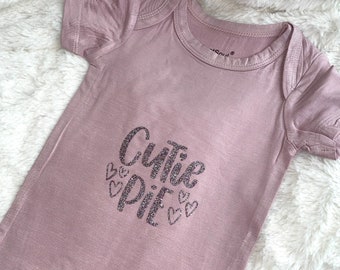 Mono de bebé Cutie Pie