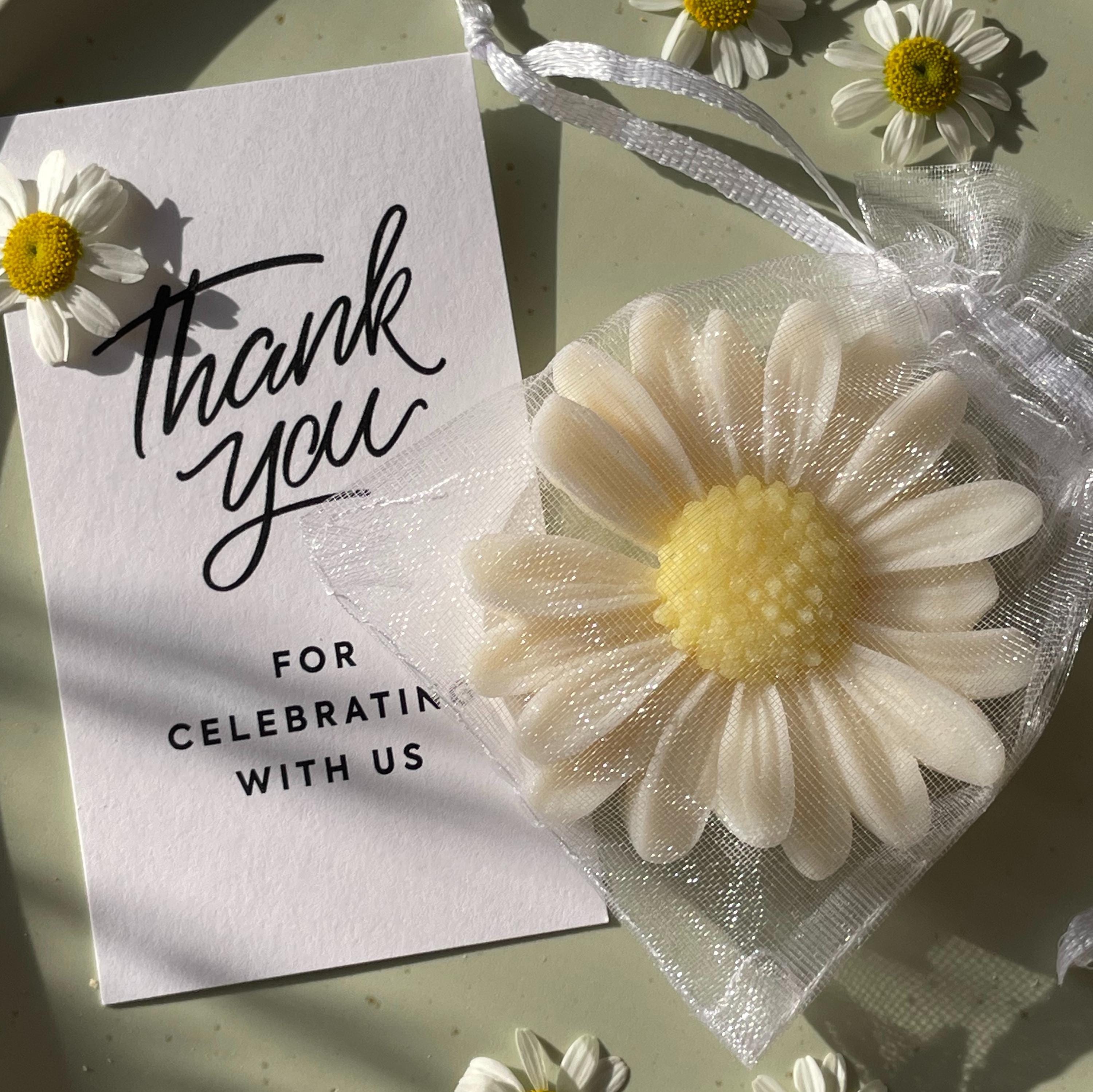 Daisy Wax Sachet Wedding Favors, Floral Scented Bridal Shower Gift - Etsy