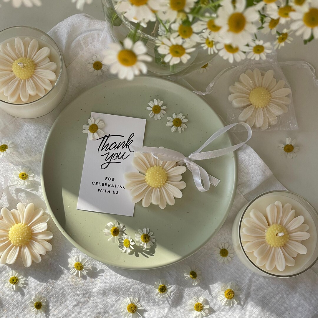 Daisy Wax Sachet Wedding Favors, Floral Scented Bridal Shower Gift - Etsy