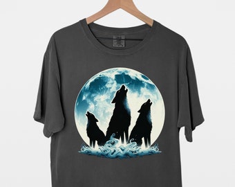 Luna Wolves Tee, Wolf Shirt, Wolf Lover Shirt, Wolf Vintage T-Shirt, Wolf Gifts,  Three Howling Wolves, Howling at The Moon, Wolf Pack Tee