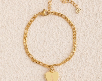 Personalized Heart Photo Locket Bracelet with Initial, Initial Engraved, Heart Photo Locket Charm, Vintage Locket Bracelet, Gift for Her