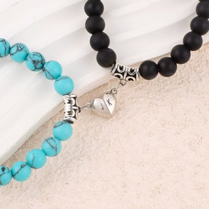 Pulseras de corazón magnéticas con cuentas a juego personalizadas, pulseras con letras, pulseras para parejas, regalo de boda, regalo para ella