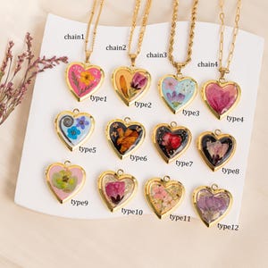 Collana con ciondolo a forma di cuore personalizzato con foto, gioiello personalizzato in resina con fiori secchi, ciondolo vintage con fiori, regalo commemorativo per la mamma, regalo per lei