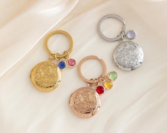 Llavero con medallón personalizado con foto, dijes de piedra de nacimiento, regalo conmemorativo, regalo de Navidad, regalo familiar, regalo para ella