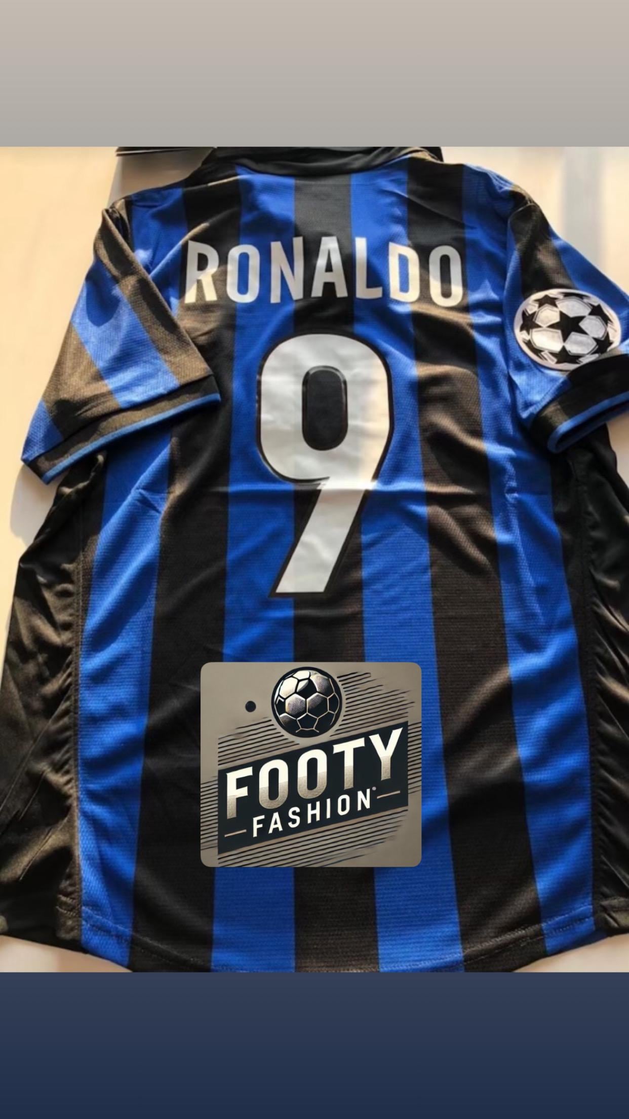 インテル サッカーユニホーム vintage Ronaldo 9 インテル サッカーユニホーム vintage Ronaldo 9