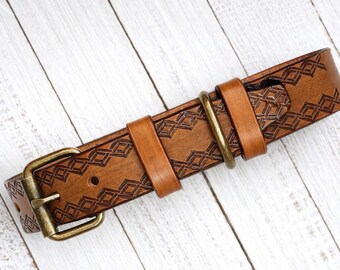 Personalized Leather Dog Collar: Custom Engraved, Adjustable, Durable Pet Accessory