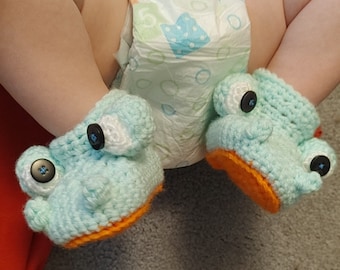 Chaussons bébé crocodile au crochet