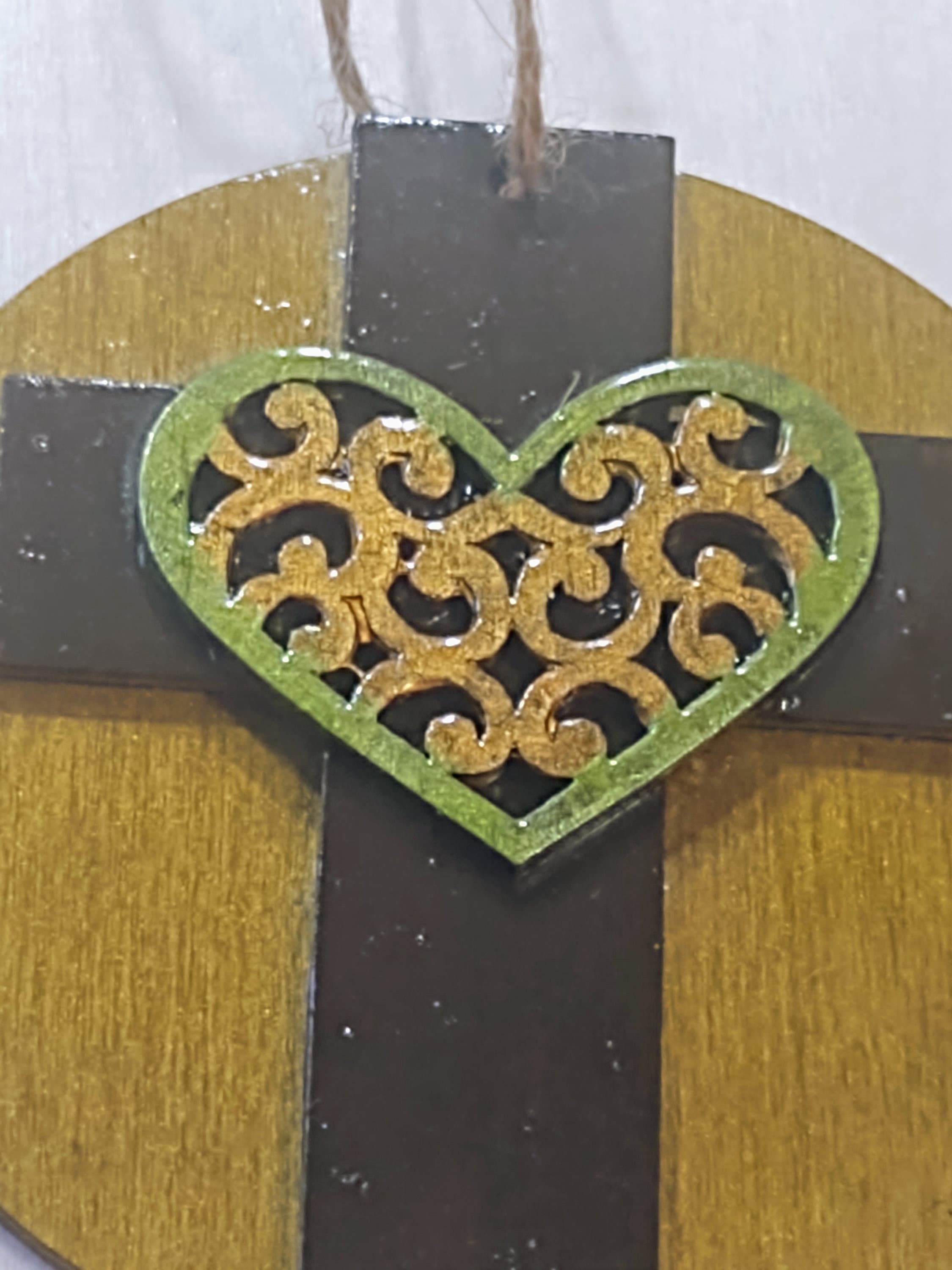Handmade Cross W/heart Wooden Design Piece - Affordable - Etsy