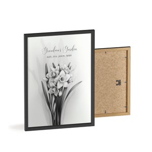Personalisiertes Poster mit Holzrahmen - Narzisse Narzissen März - Muttertagsgeschenk für Oma Geburt Blumenstrauß Geschenk individuell